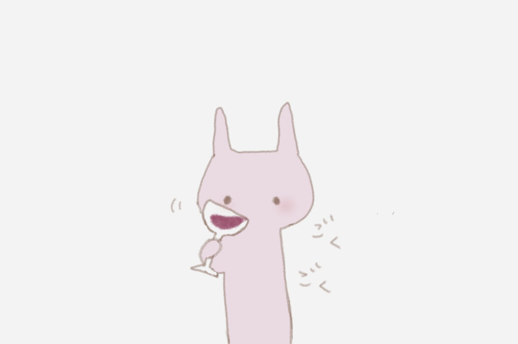 うさこがワインを飲んでいる。